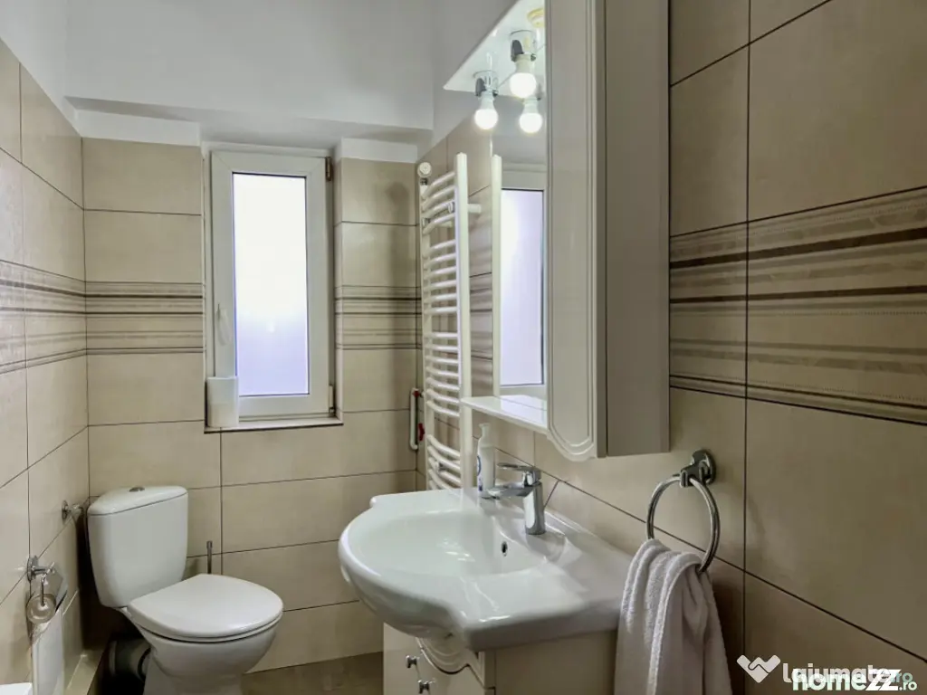 Inchiriere apartament 2 camere (Unirii) (Parcul Izvor). Priv