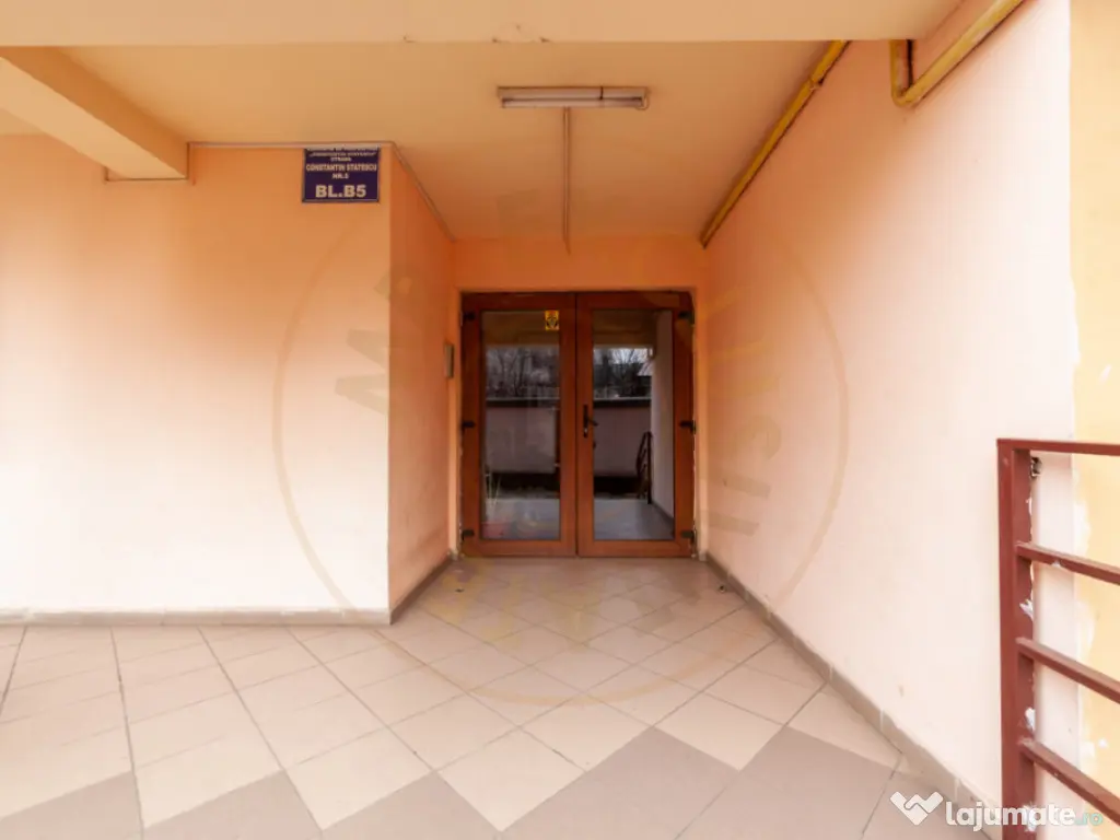 Apartament 2 camere – zona Nord, Pitești – cu boxă 