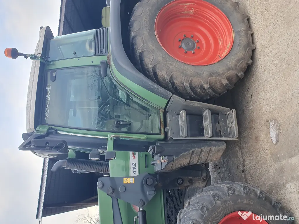 Vand tractor fendt 412 vario tms 