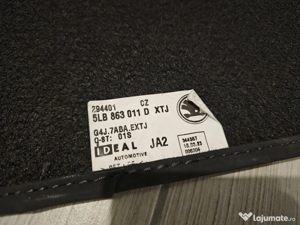 Covorase textil Skoda Enyaq originale 5LB863011D 