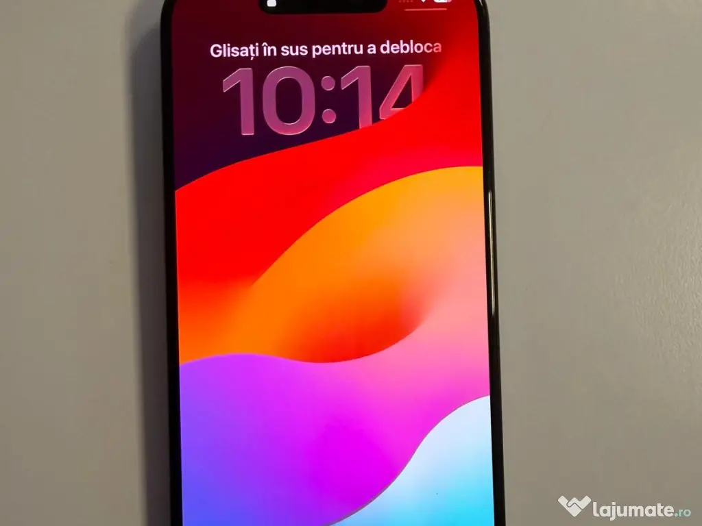 iPhone 15 Pro – 128 GB 