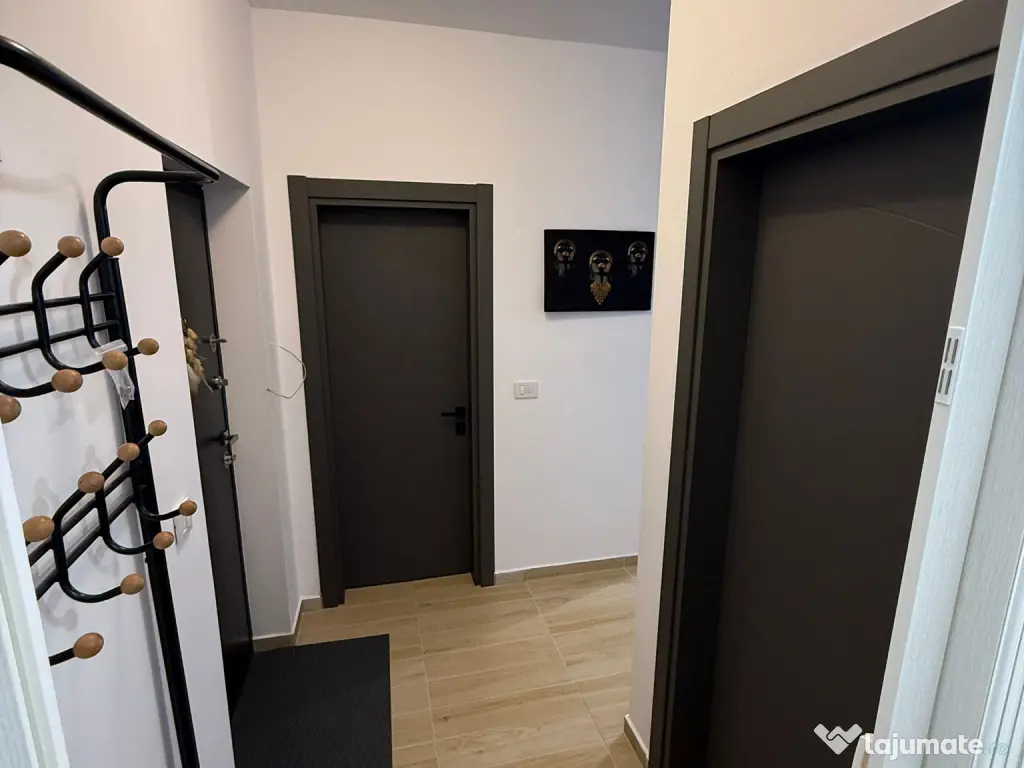 Garsonieră de închiriat 