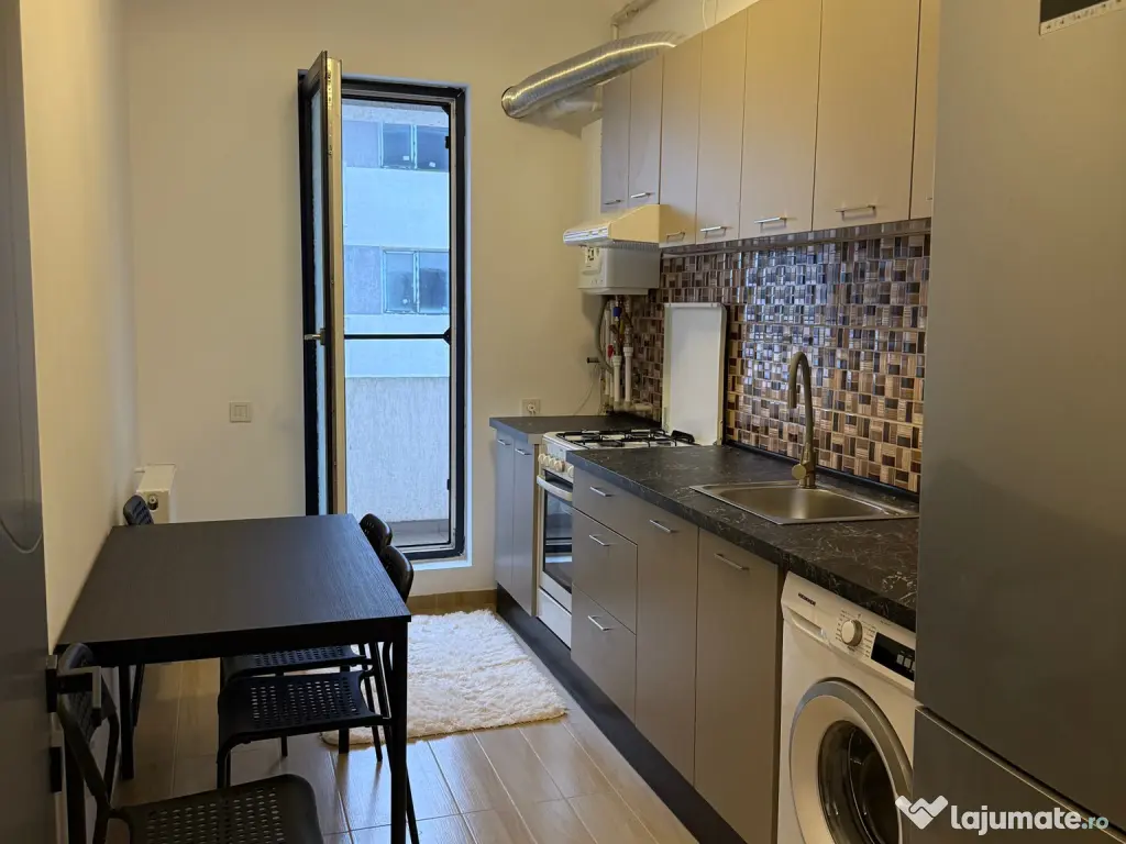 Garsonieră de închiriat 