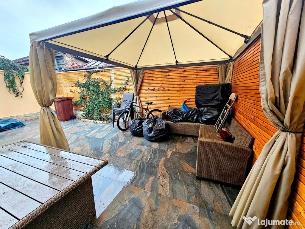 De vanzare - Casa 2 camere, renovata - singur in curte -P...