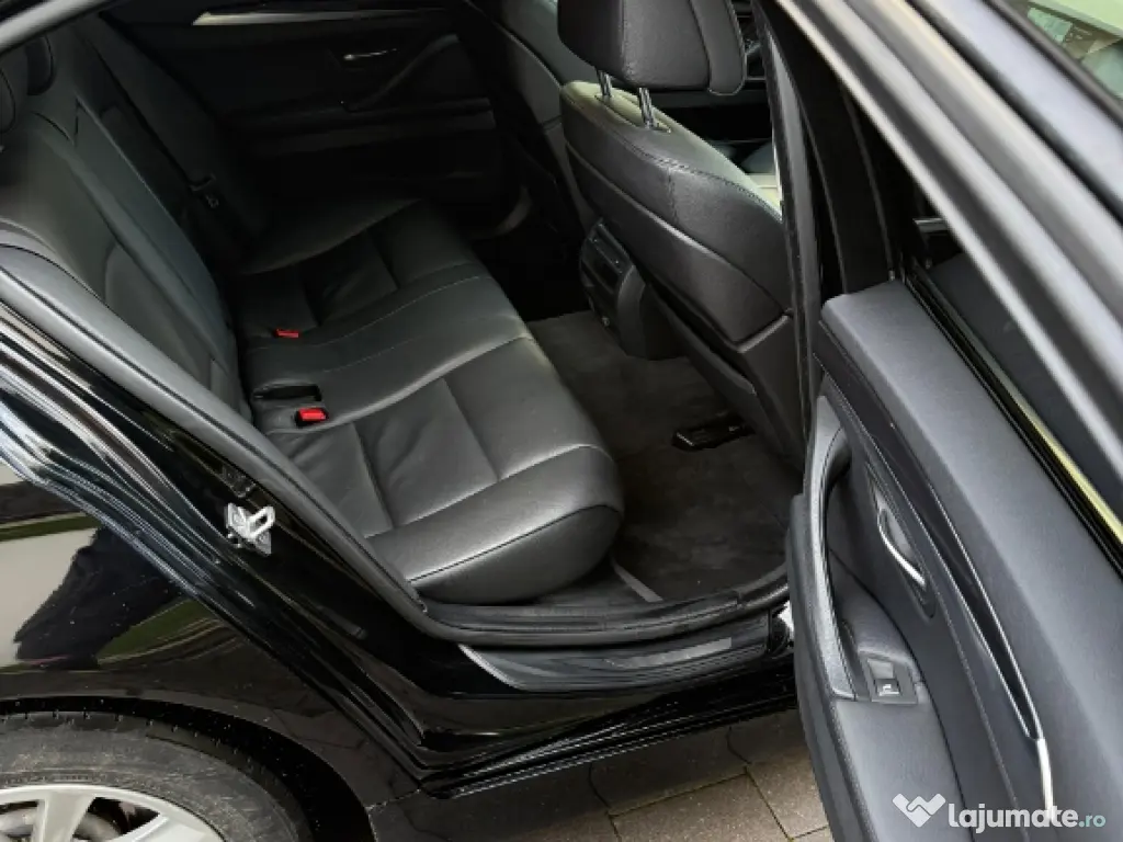 Vând BMW 530 xDrive F10, 2012, Motor 3.0 Diesel, 258CP 