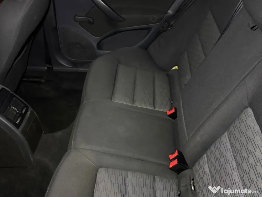 Vând Skoda Octavia 2. 1.2TSI turbo Euro 5 