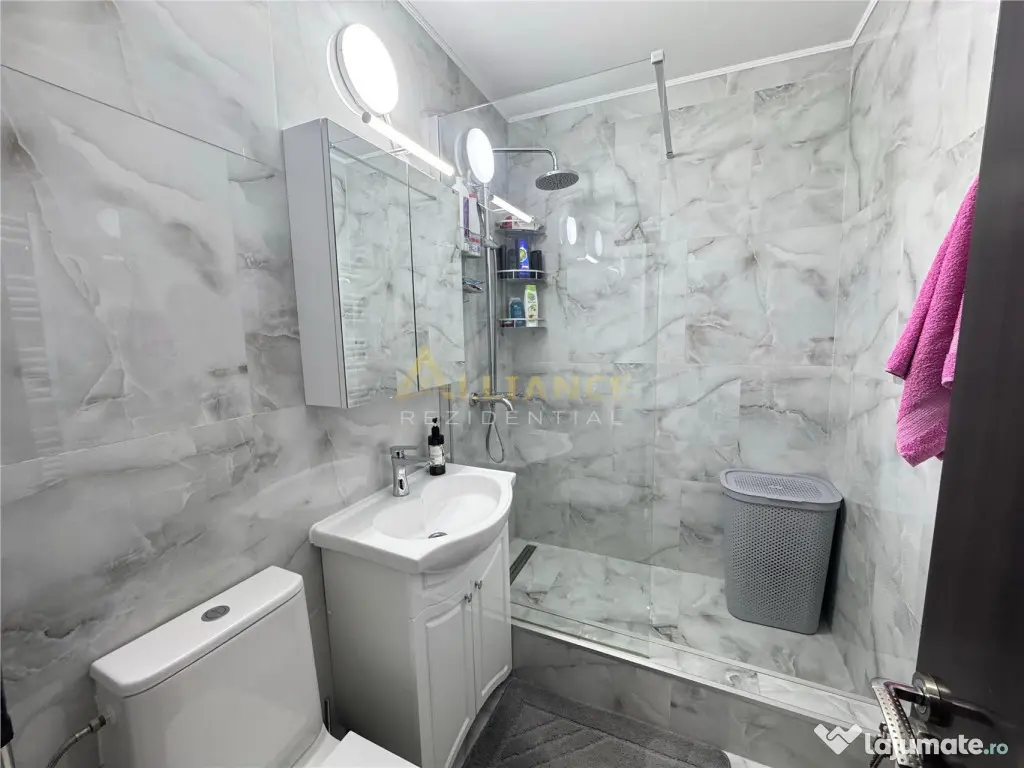 Berceni-Apartament 3 Camere-Gata de Mutare