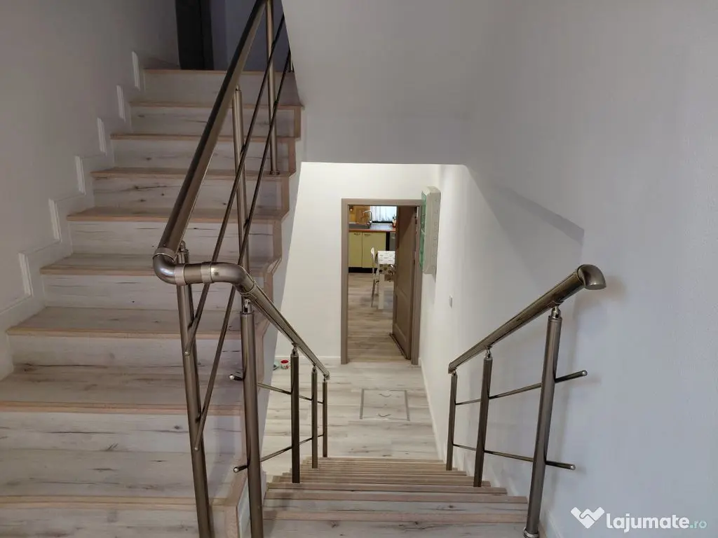 EXCLUSIVITATE | COMISION 0% | Casă 479 mp – ideală cl... 