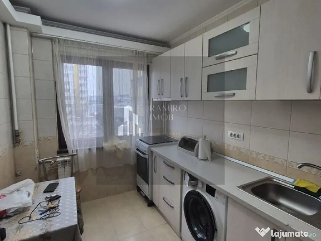 Apartament 2 camere, decomandat Mega Mall 