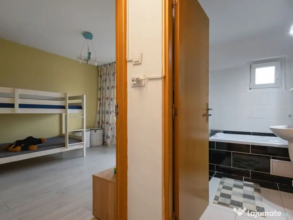 Ap. decomandat cu 3 camere | Lipovei | Comision 0% 