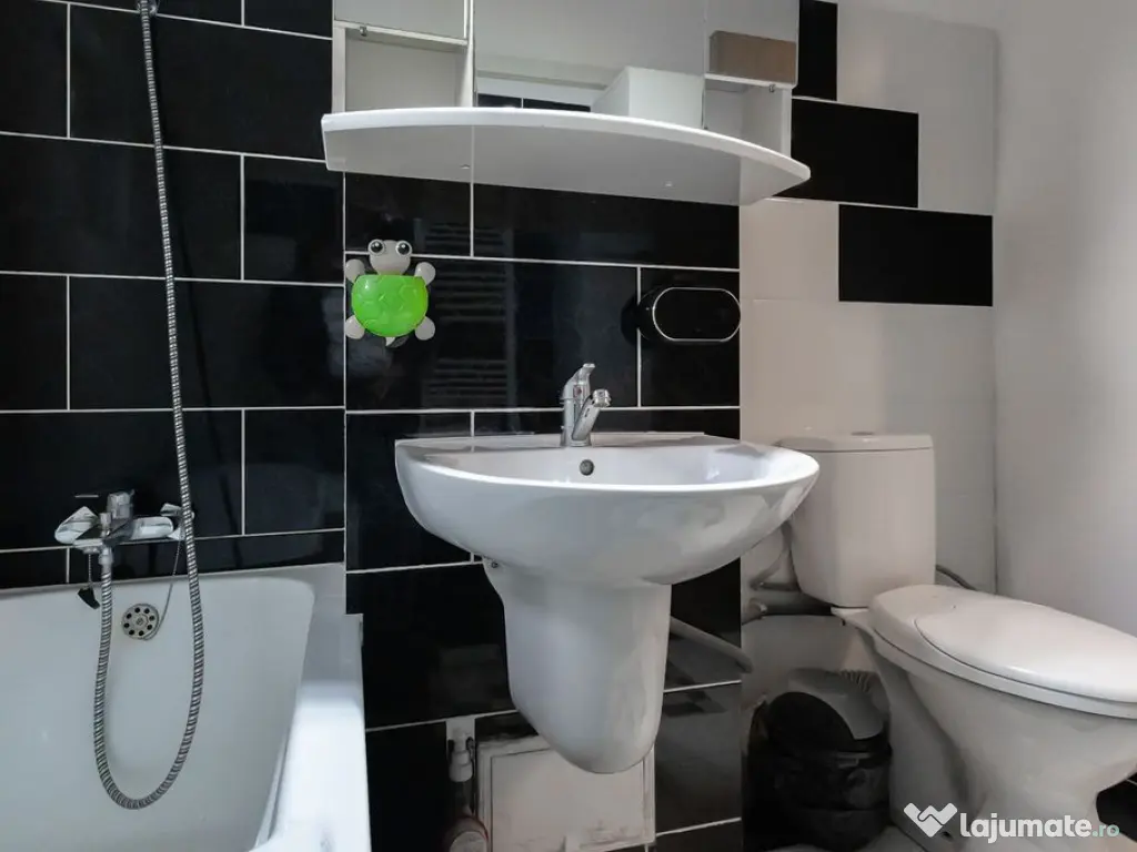 Ap. decomandat cu 3 camere | Lipovei | Comision 0% 