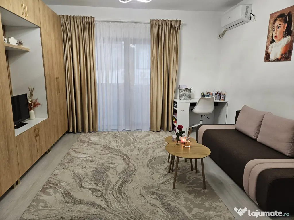 Inchiriez ap 2 camere semidecomandat 46 mp 