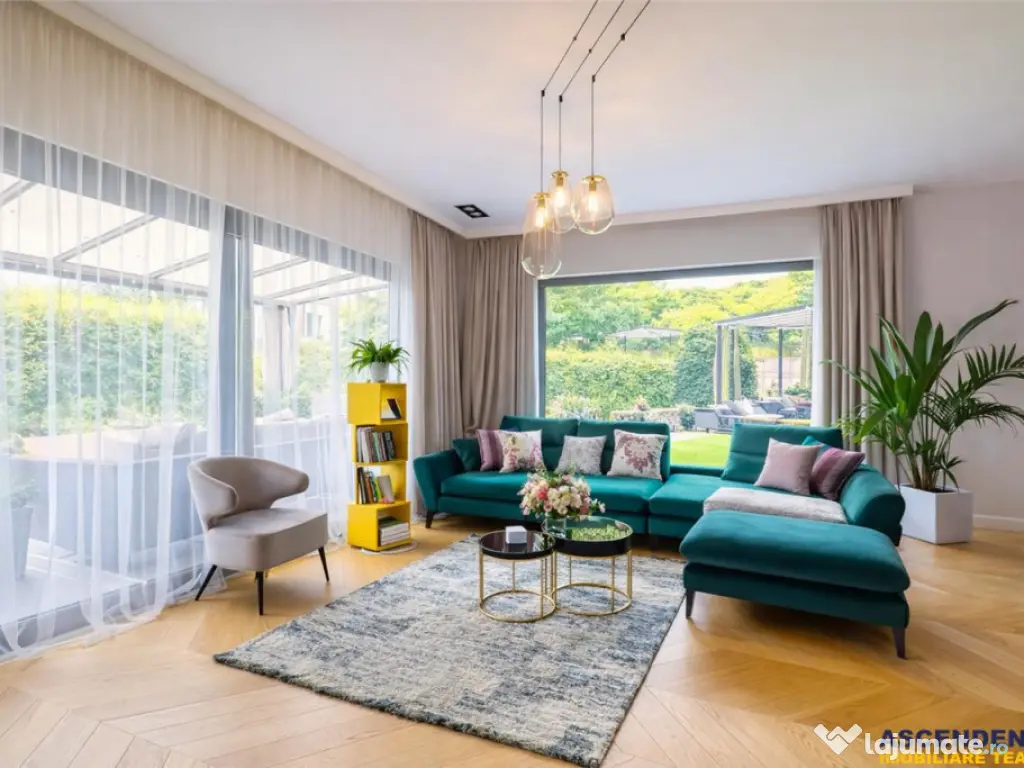 FILM!Vila cu arhitectura selecta, intr- o eleganta oaza de l