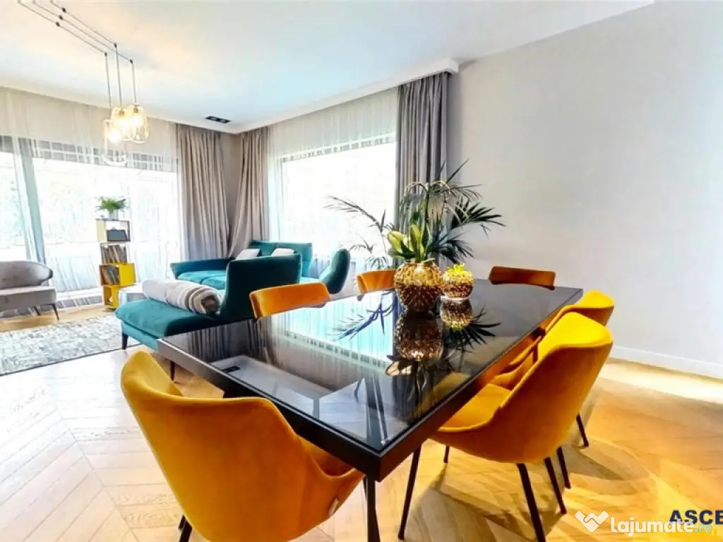 FILM!Vila cu arhitectura selecta, intr- o eleganta oaza de l