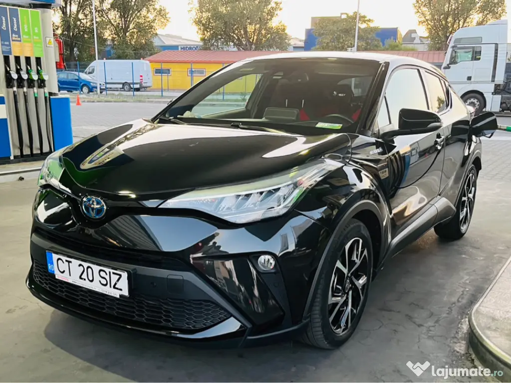 Toyota CHR C-ult style Hybrid 2021 motor 2.0 