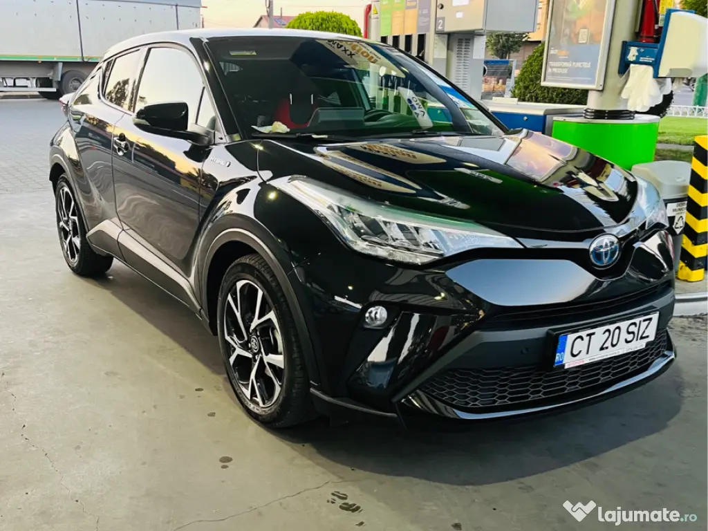 Toyota CHR C-ult style Hybrid 2021 motor 2.0 