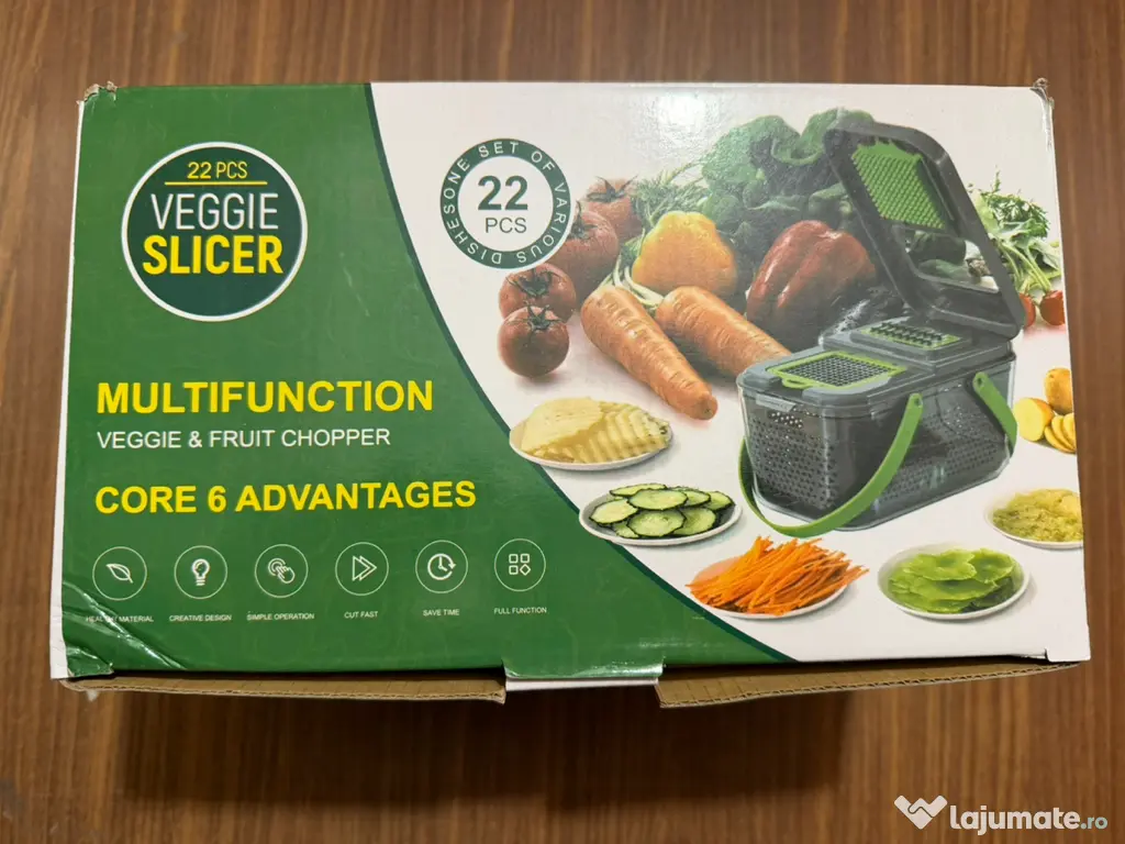 Revistă cu ilustrații foto