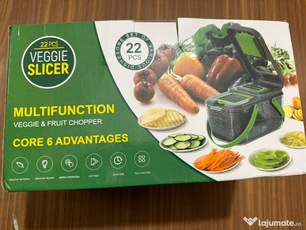 Revistă cu ilustrații foto