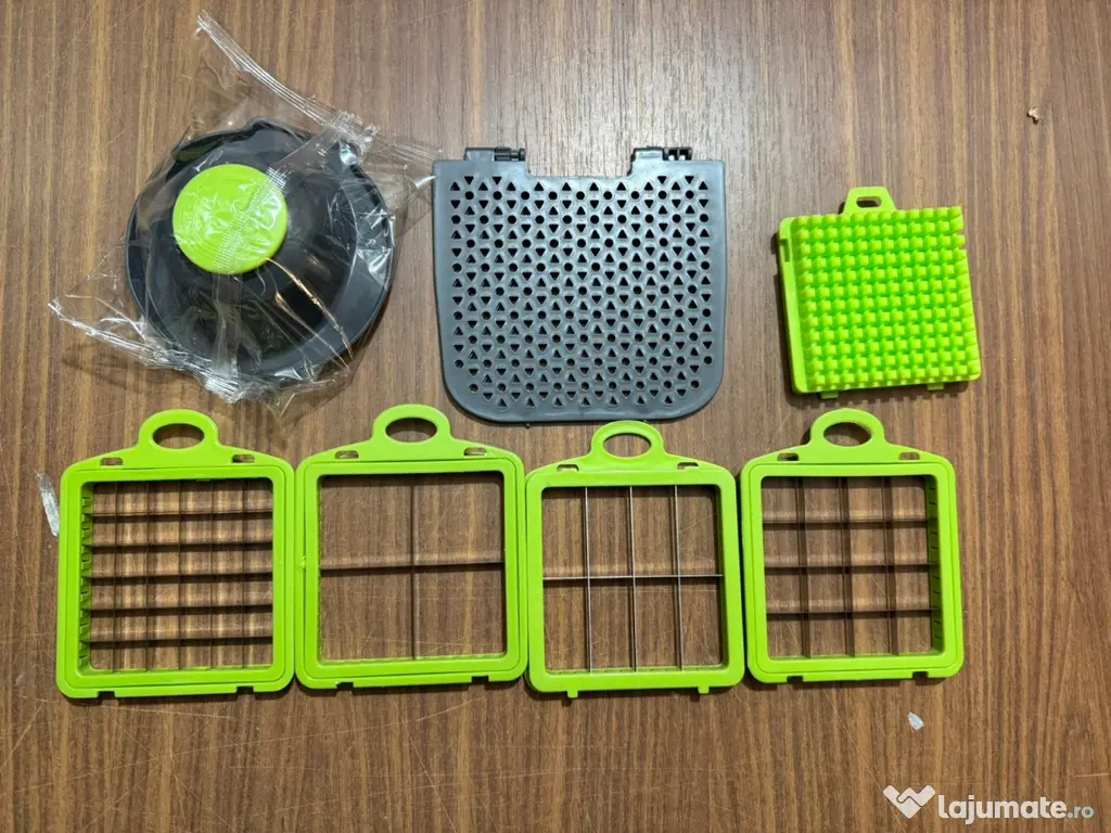 Revistă cu ilustrații foto