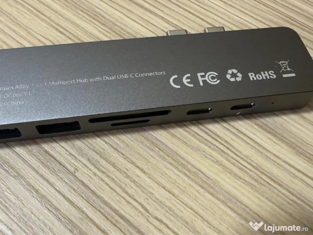 MacBook Air M1 Gold 256GB/8GB RAM 13-INCH La cutie 