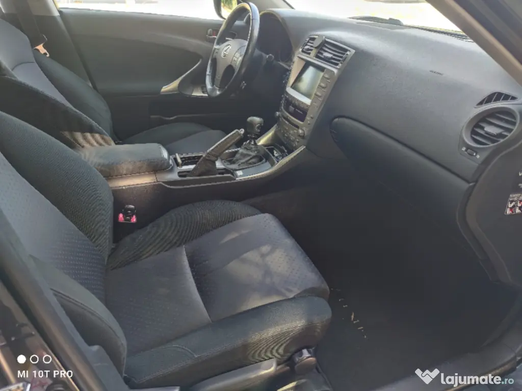 Lexus IS 220D, 177 CP