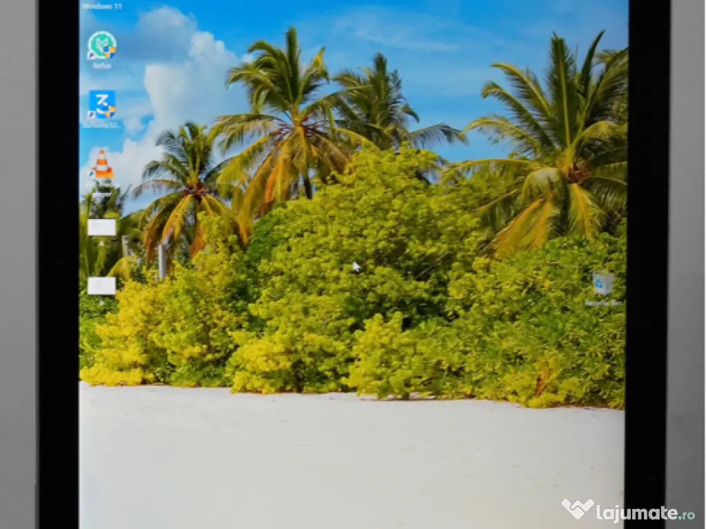 Microsoft Surface Pro 4 (intel i5 / 8GB Ram / 256 SSD)