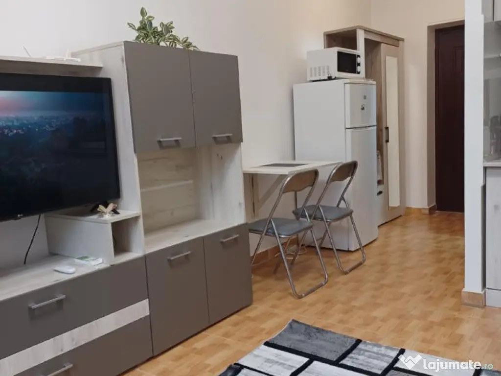 Ofer spre inchiriere garsoniera, Constanta zona Far , 21 mp, 1500 Lei/luna