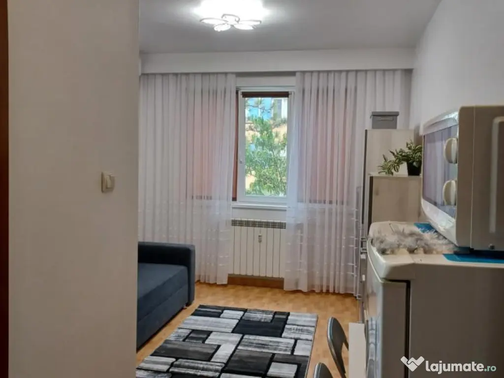 Ofer spre inchiriere garsoniera, Constanta zona Far , 21 mp, 1500 Lei/luna