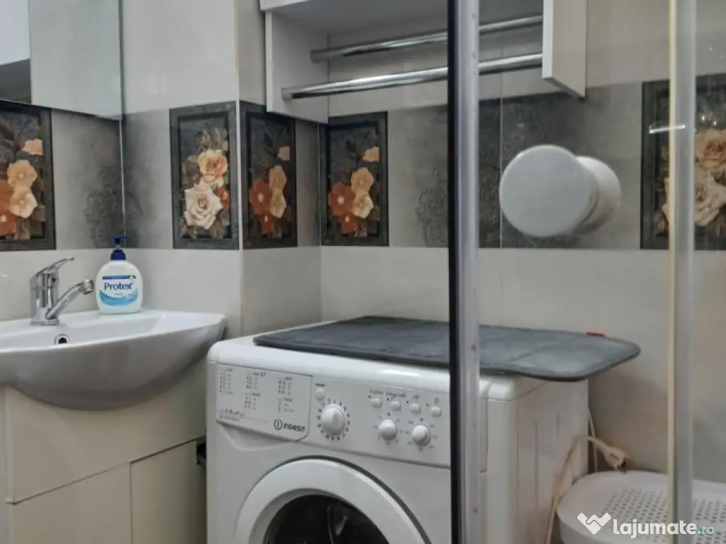 Ofer spre inchiriere garsoniera, Constanta zona Far , 21 mp, 1500 Lei/luna