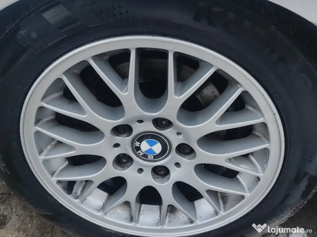 Dezmembrez BMW e46 anul 2000 motorizare 2000benzina