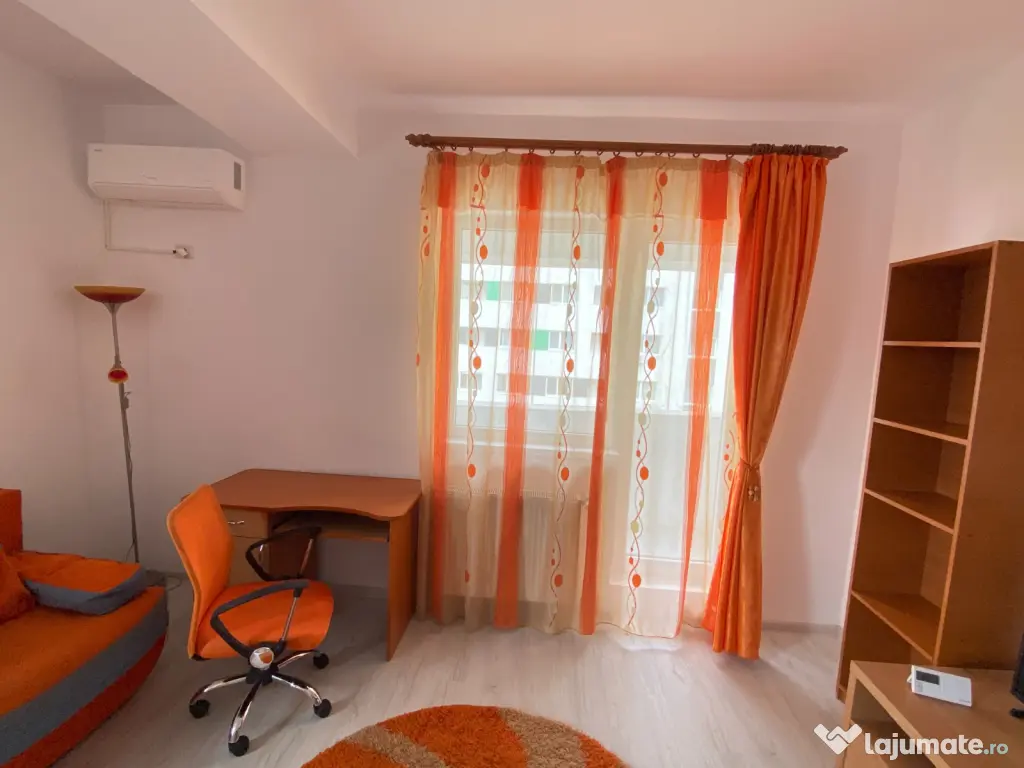 Închiriez apartament 2 camere cu loc de parcare, Militari Residence 