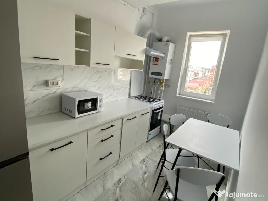 Închiriez apartament 2 camere cu loc de parcare, Militari Residence 