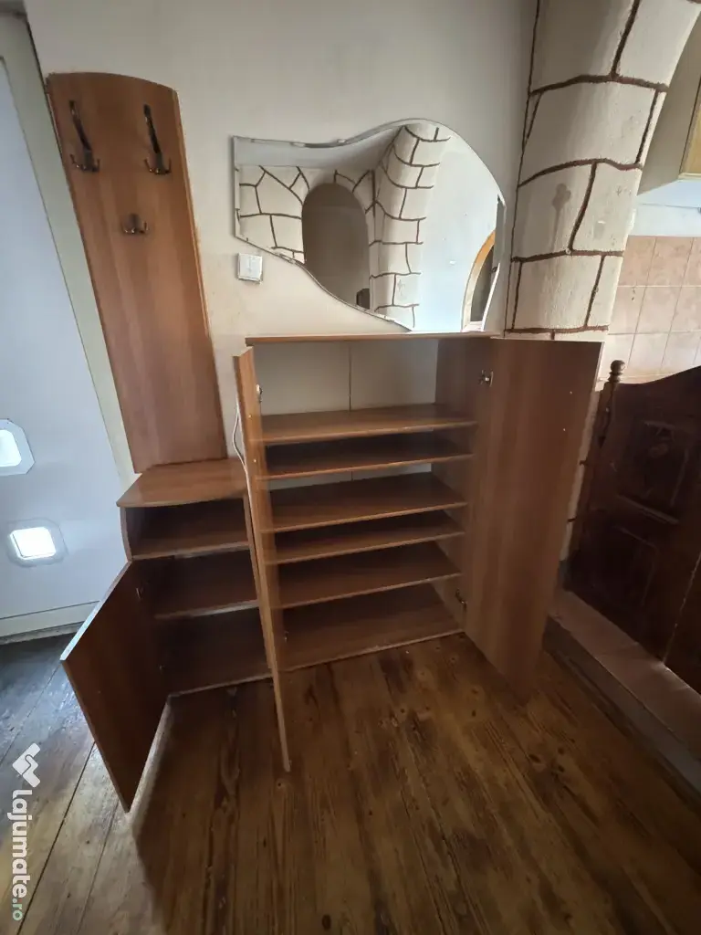 Mobilă hol / pantofar cu oglindă 