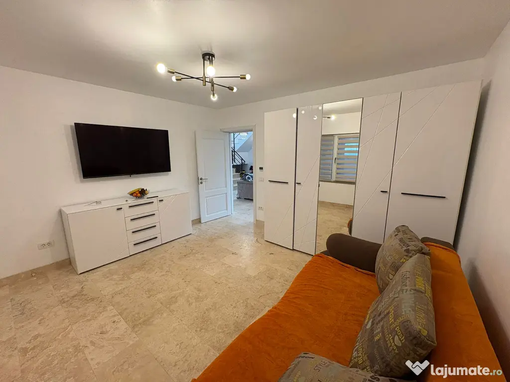 Proprietar vand casa in Localitatea LUMINA CT 