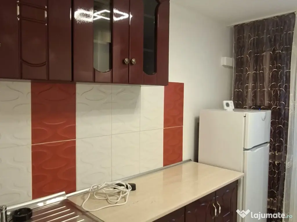 Apartament de închiriat 2cam.Proprietar 