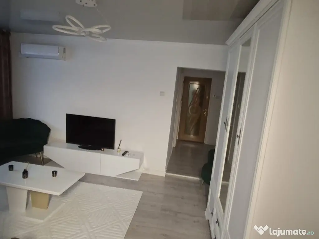 Apartament de închiriat 2cam.Proprietar 