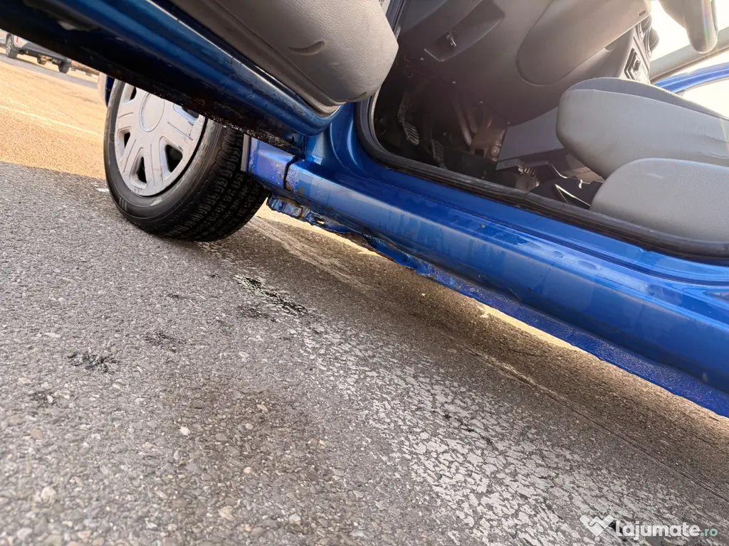 teren intravilan de vanzare. 