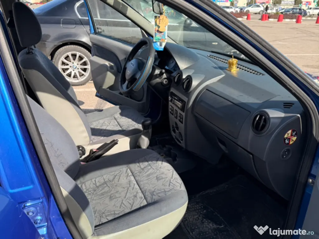 teren intravilan de vanzare. 