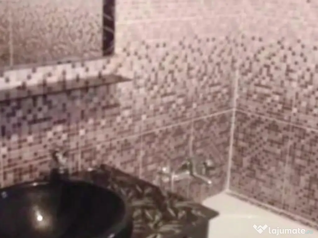 De închiriat apartament cu 2 camere