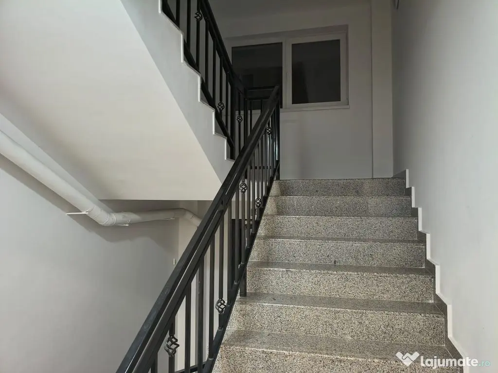 2cam.dec.mob-util-impecabil-disp.imed/3min metrou 