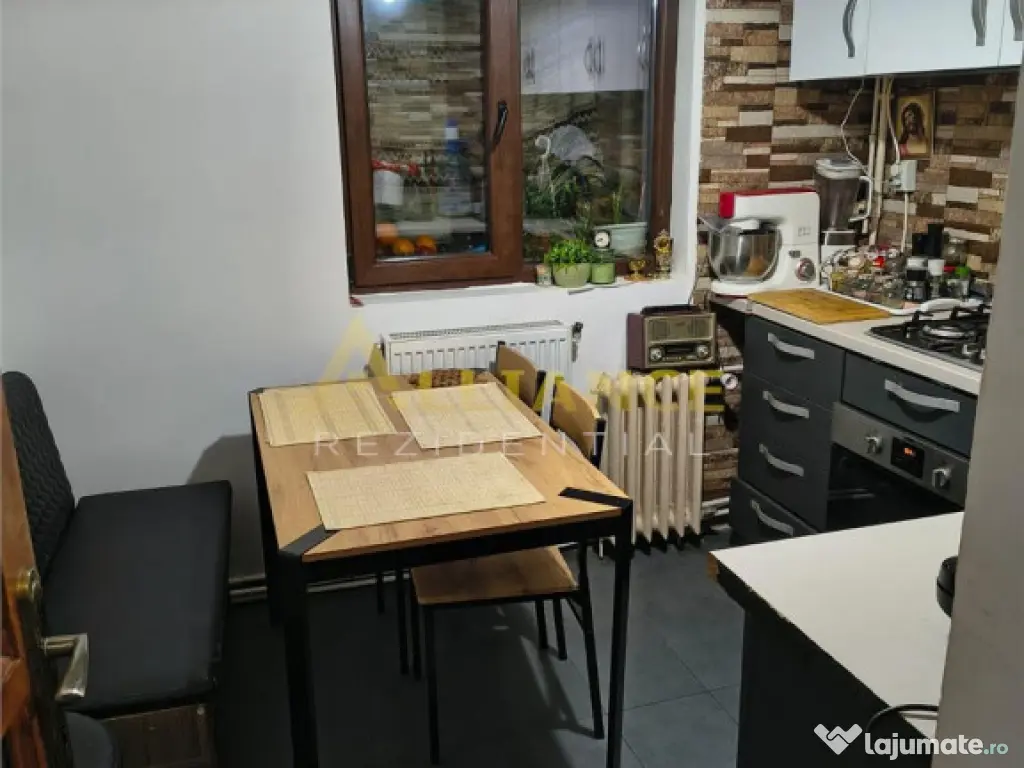 Apartament 3 camere - 5 minute metrou Aparatorii Patriei 