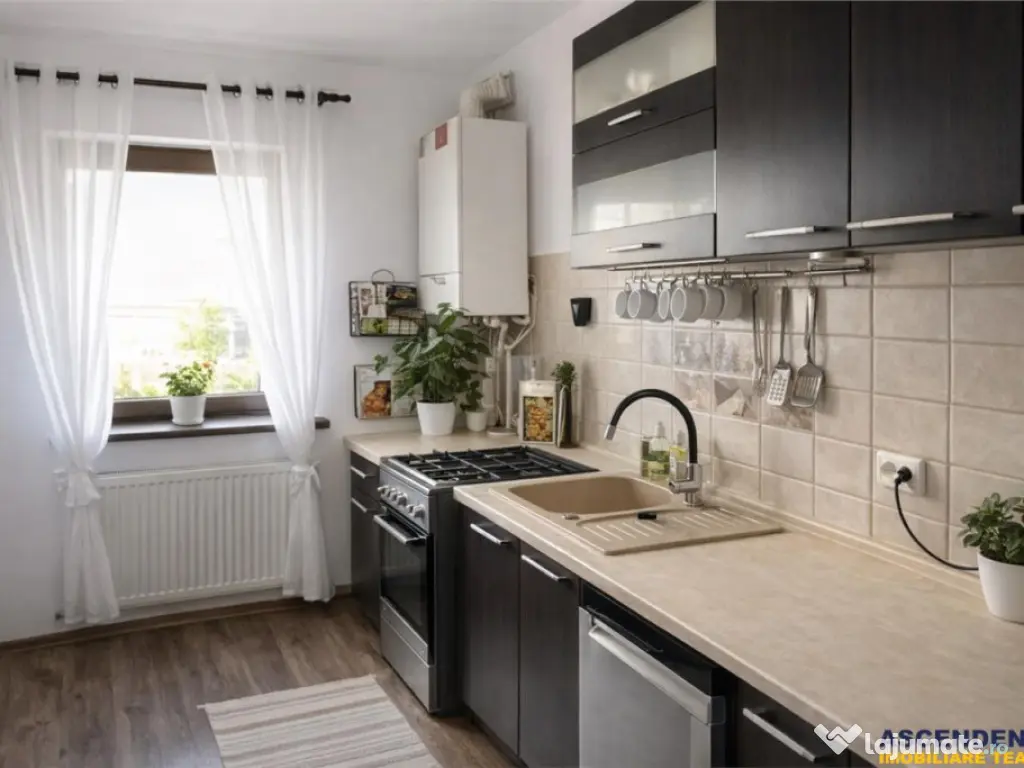 Duplex deosebit cu gradina verde, Dealul Lempes, Sanpetru, B 