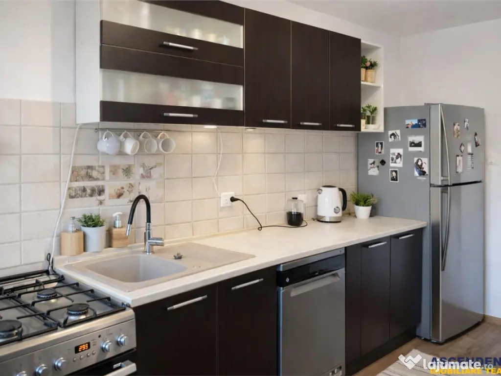 Duplex deosebit cu gradina verde, Dealul Lempes, Sanpetru, B 