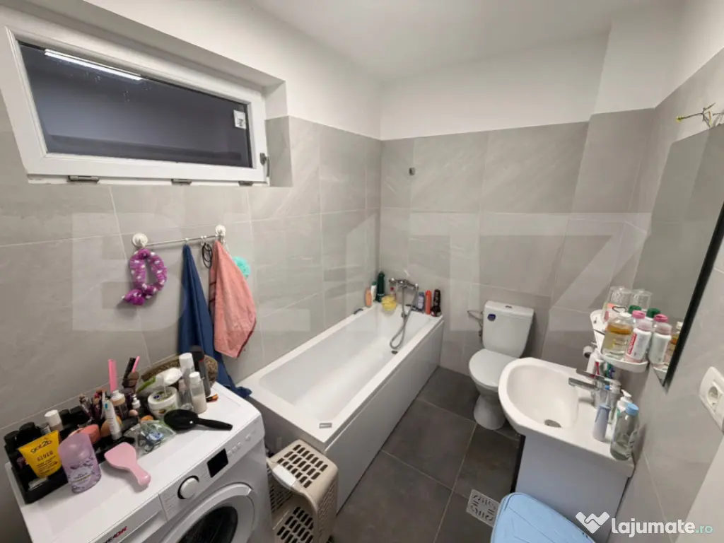 Apartament 3 camere, 71 mp, zona Nicolae Romanescu - Veteran 