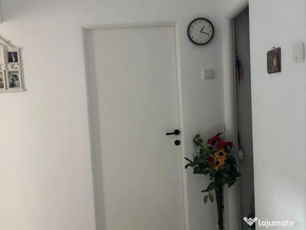 Apartament doua camere Aleea Costinesti Teius 