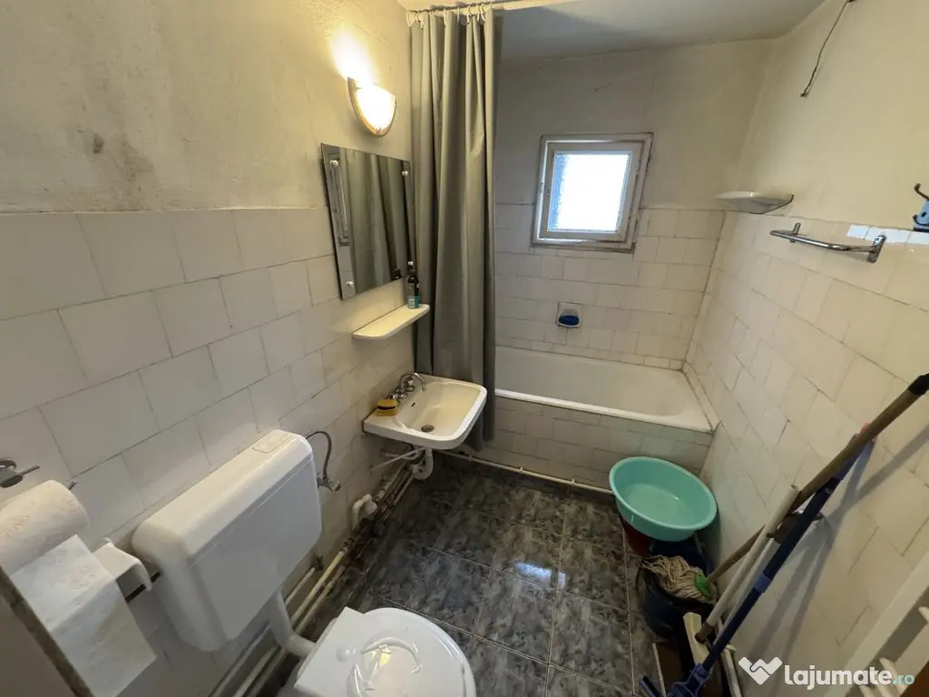 Apartament 2 camere zona Casa de Cultura - Balada