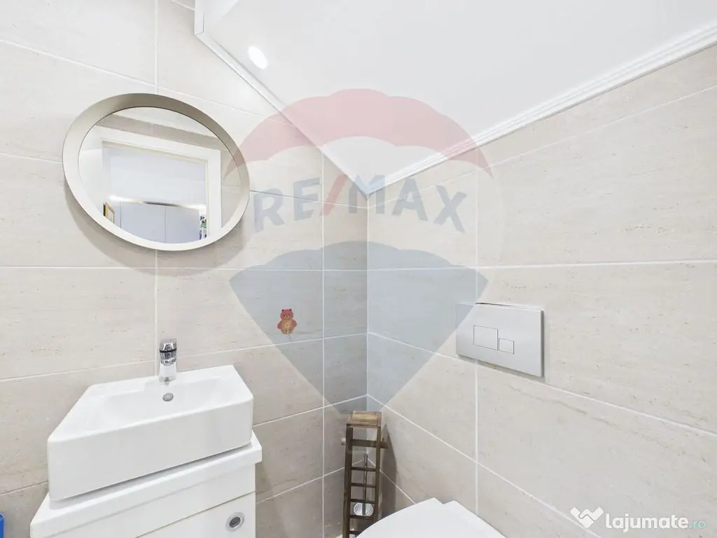 Casă / Vilă cu 3 camere de vânzare 