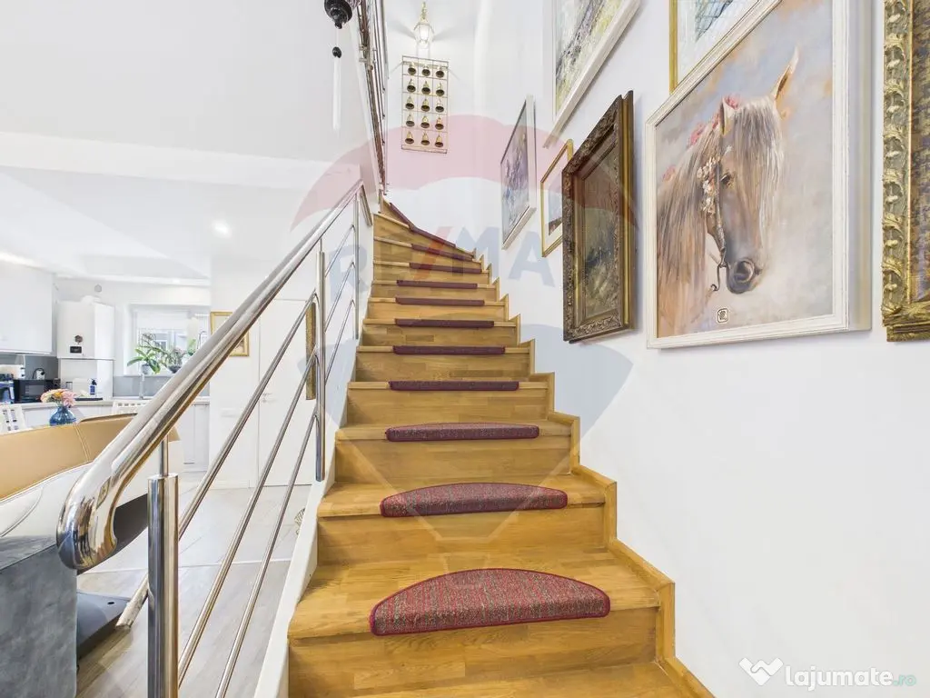 Casă / Vilă cu 3 camere de vânzare 