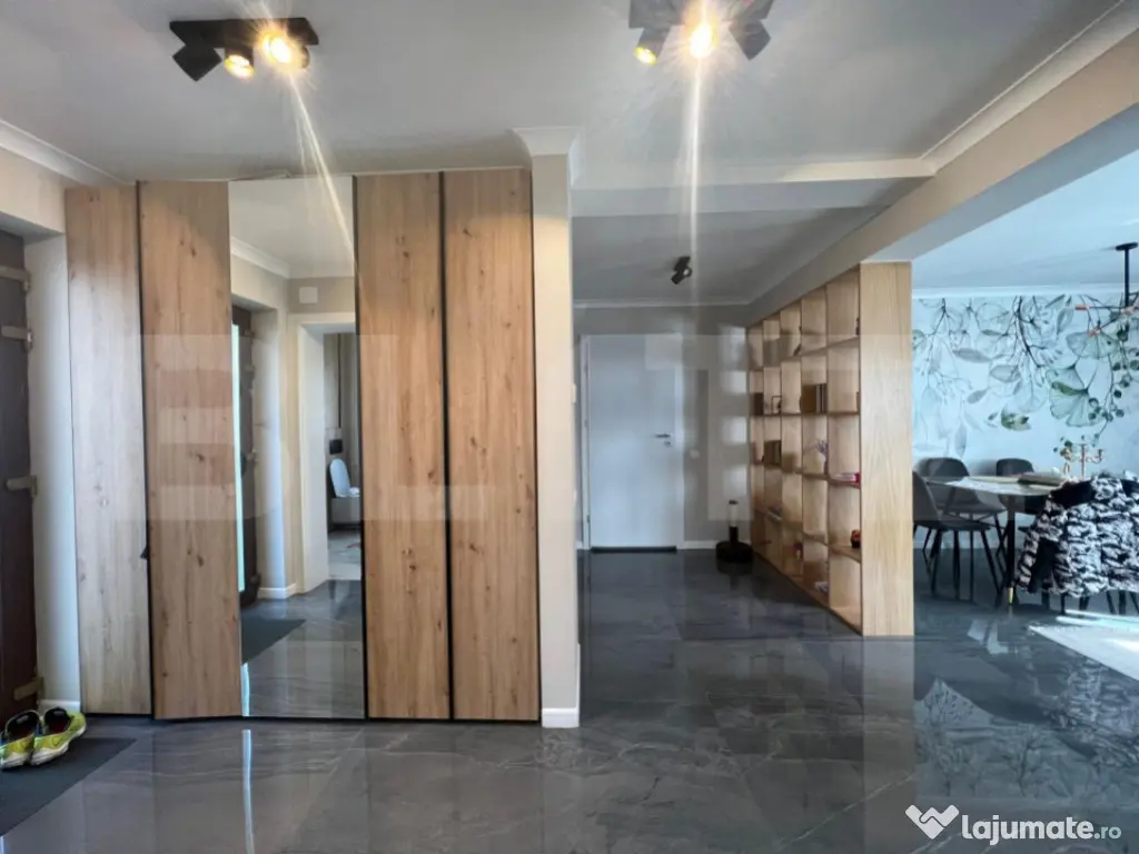 Casa de lux, 180mp, curte, zona Vivo 