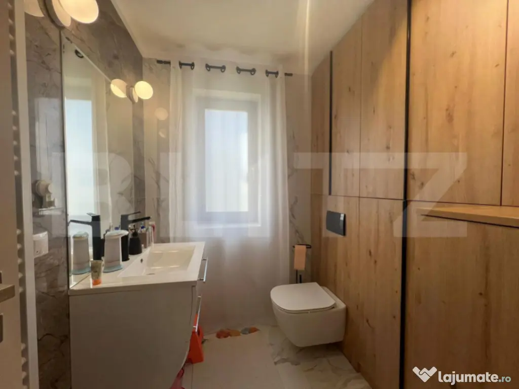 Casa de lux, 180mp, curte, zona Vivo 